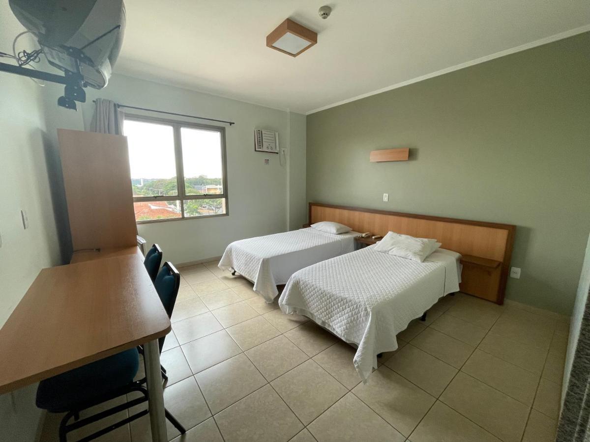 Font Inn Araraquara Extérieur photo